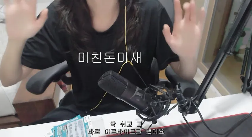 1ebec223e0dc2bae61abe9e74683726d3dd6a0cbee728fa491a2613df9b5bd2e648d3a6c8cd49cb1500258a4d93367558bd756