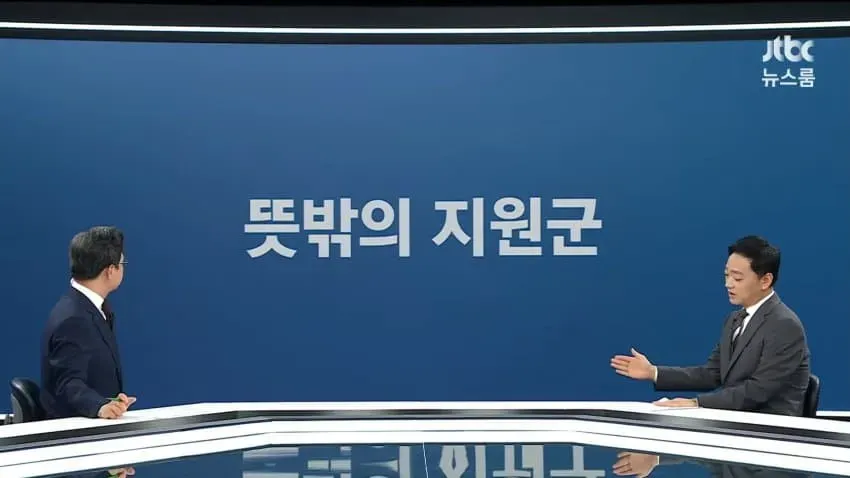 28b9d932da836ffe3ced8fe242877765ee98564d90bca795458734f6081bb7d2d0d6