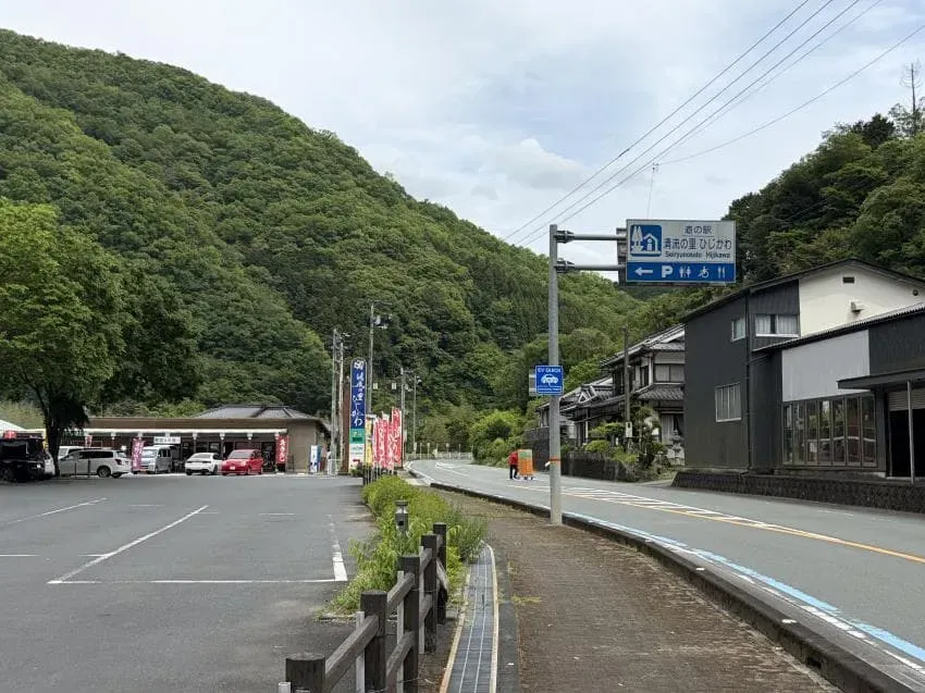 0490f719b2866df020b5c6b236ef203e6e9c785d7a6ff56714
