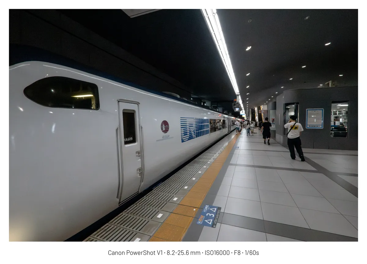 0490f719b5856cf520a8d3b706f11a39665fd9f774e138b335e3