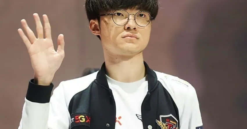 7ae88174bd866cf73be88fe7458274734dd3f4e889d9590e031b3bef8bd1