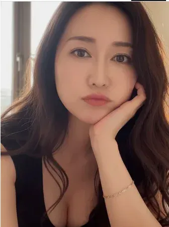 04b3c423f7dc3db251ed86e74080746c581b74e04f3d84839990737babe01480d8564ec759f3fffae2e7