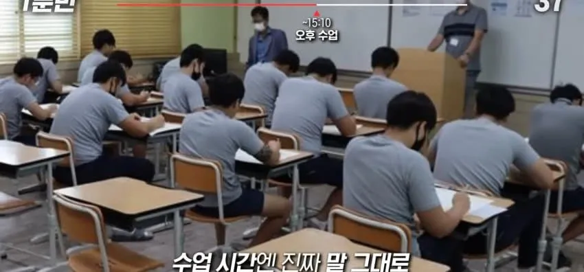 1ebec223e0dc2bae61abe9e74683726d3dd6a2cbee768fa994a0613df9b5bd2e1f240875bb5f0861baef829cdc03bb22dab6
