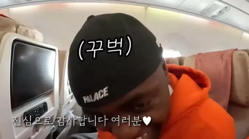 79bed470b7d669a339ba82e54282736c41c69c3ba07e1ecd6ae6514d9d4e7af45a68981482c1f3d5747b5a4189f48408d76fbcf2dead8f