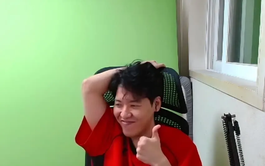 24b0d121e09f69f620b5c6b236ef203e119064c6242282b8b0