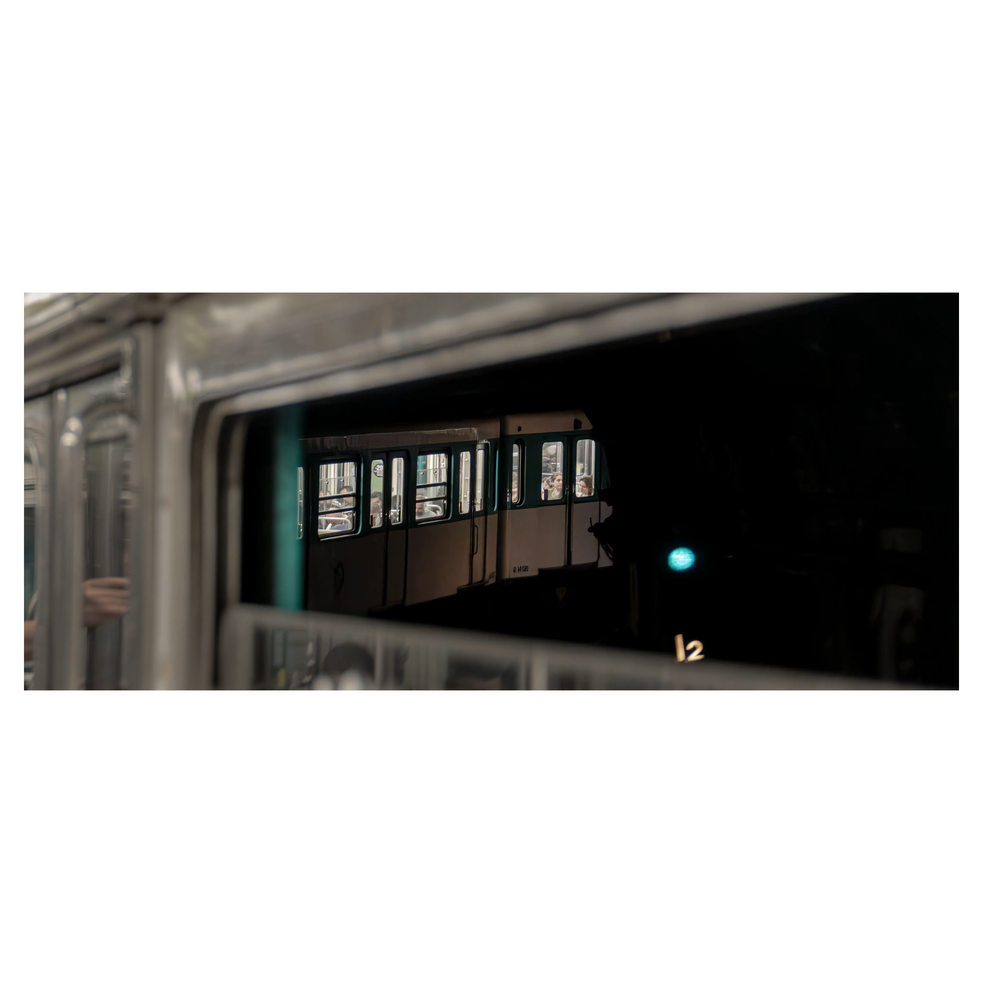 098ef376bc8a6ff620a8d3b706f11a39eec04950adbb7a6a6c
