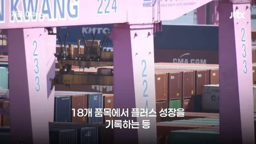 a67208aa2123b3498b332b619a27f0b04684e3744d7672ca13a2b24a107db1c174b9751d840aae600f0a9eef92baa677df9c9fa9b5bf7b172135e73e6b8d1833fb