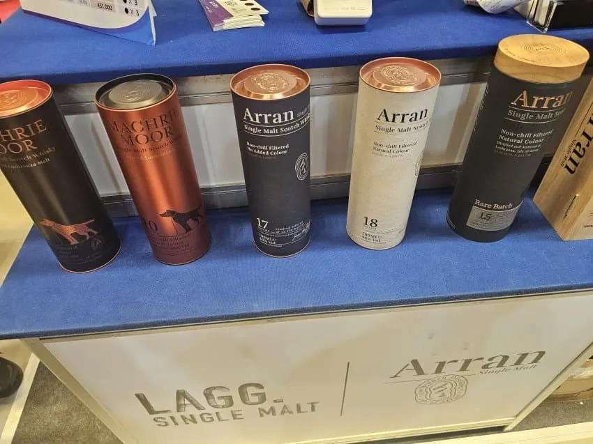 7fed8270b5856af351ee82e74782707342dd22fec02a3533453905f03e415566