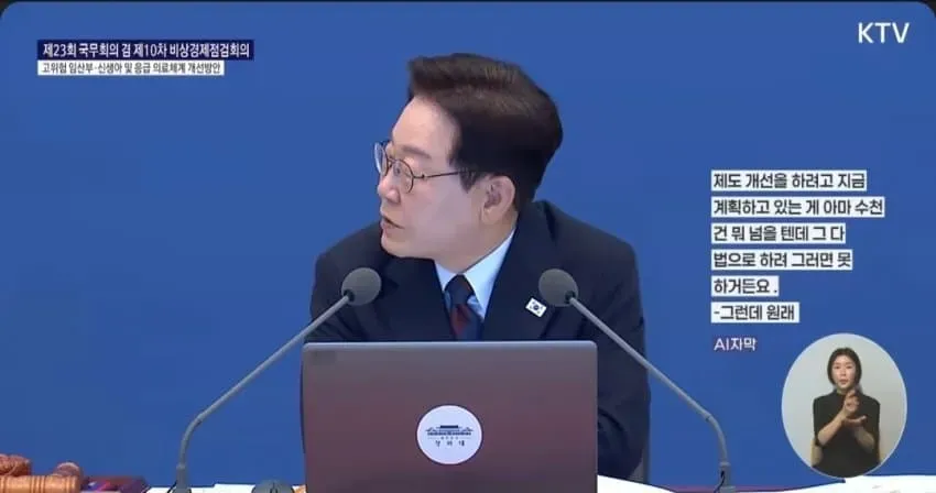 1ebec223e0dc2bae61abe9e74683726d31d6a0cbee758fa892aa613df9b5bd2ebdda78ce8b83ce69a5fb7c441382e051be9d