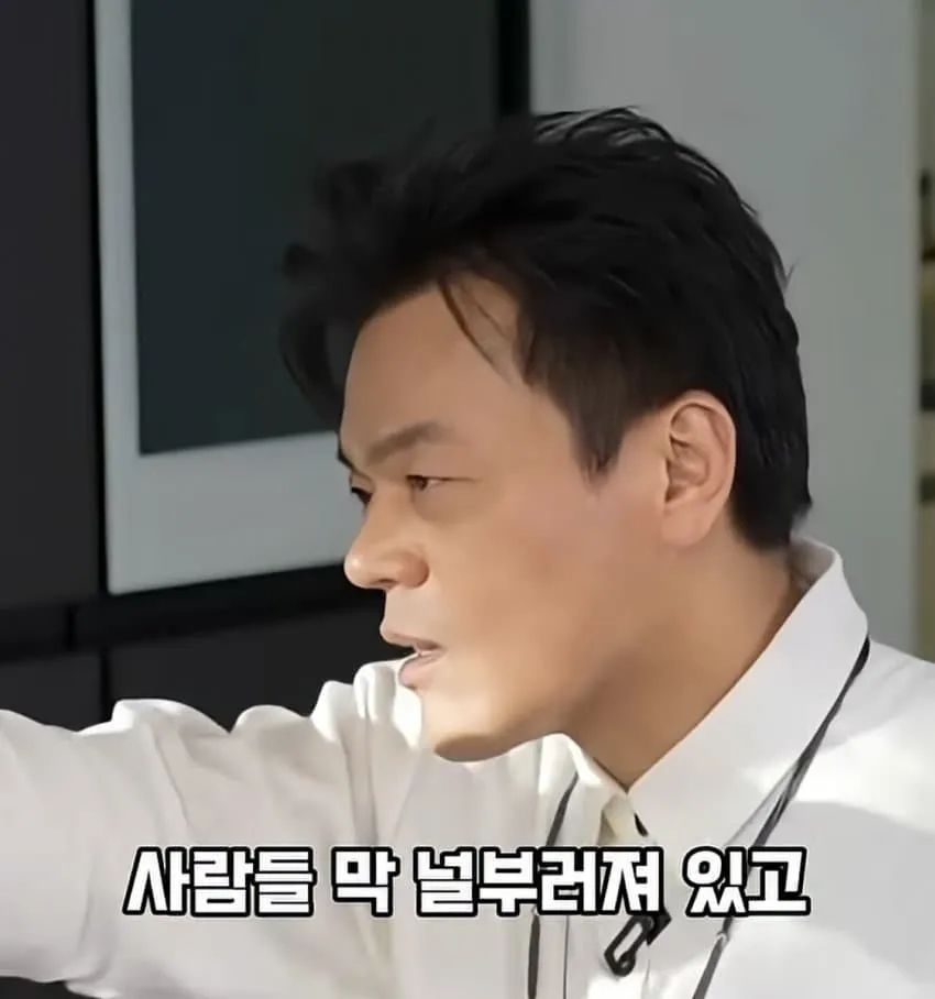 0eee8075c38269f3239e85e3329c7019291c4491e6966f9e886f891dbcdaaebd9a2a9d04737af68a7d2a17461d0975befffc4fb3