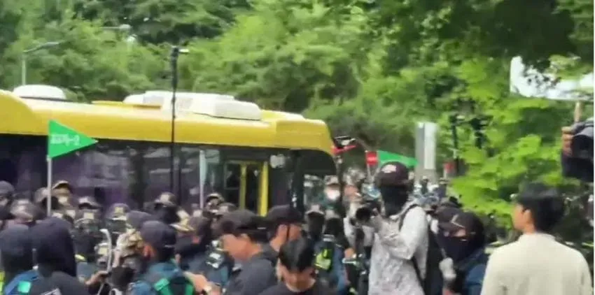 06f08274bc8468e864afd19528d527037f5ce262ab3f68