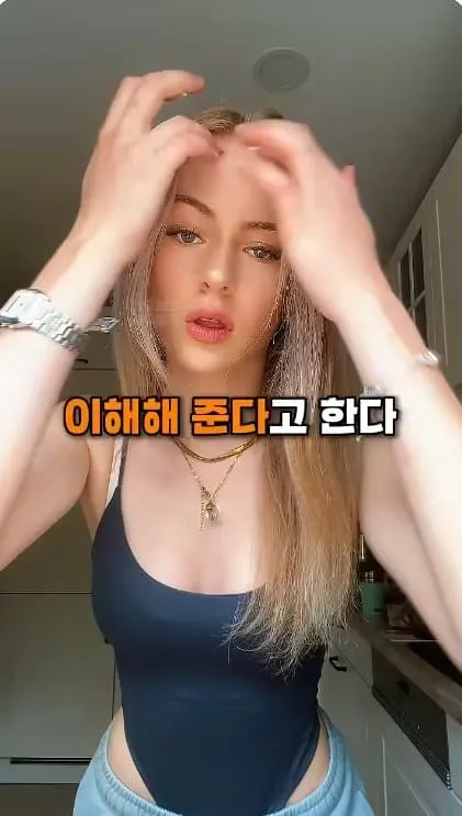 06f08270bd836ae864afd19528d5270362fcd2a3c208d3