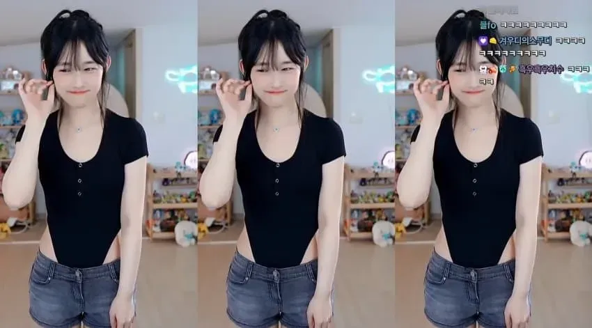 1ebec223e0dc2bae61abe9e74683726d31d5aecbed768aa691a2100ee6a7a905f6fe08a479413fe66a4936