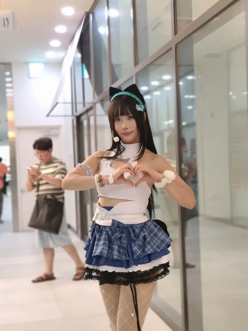 3fb8c32fffd711ab6fb8d38a478073654070155446abf26d5fcde816578e405b19a57c72ef598e2411353a