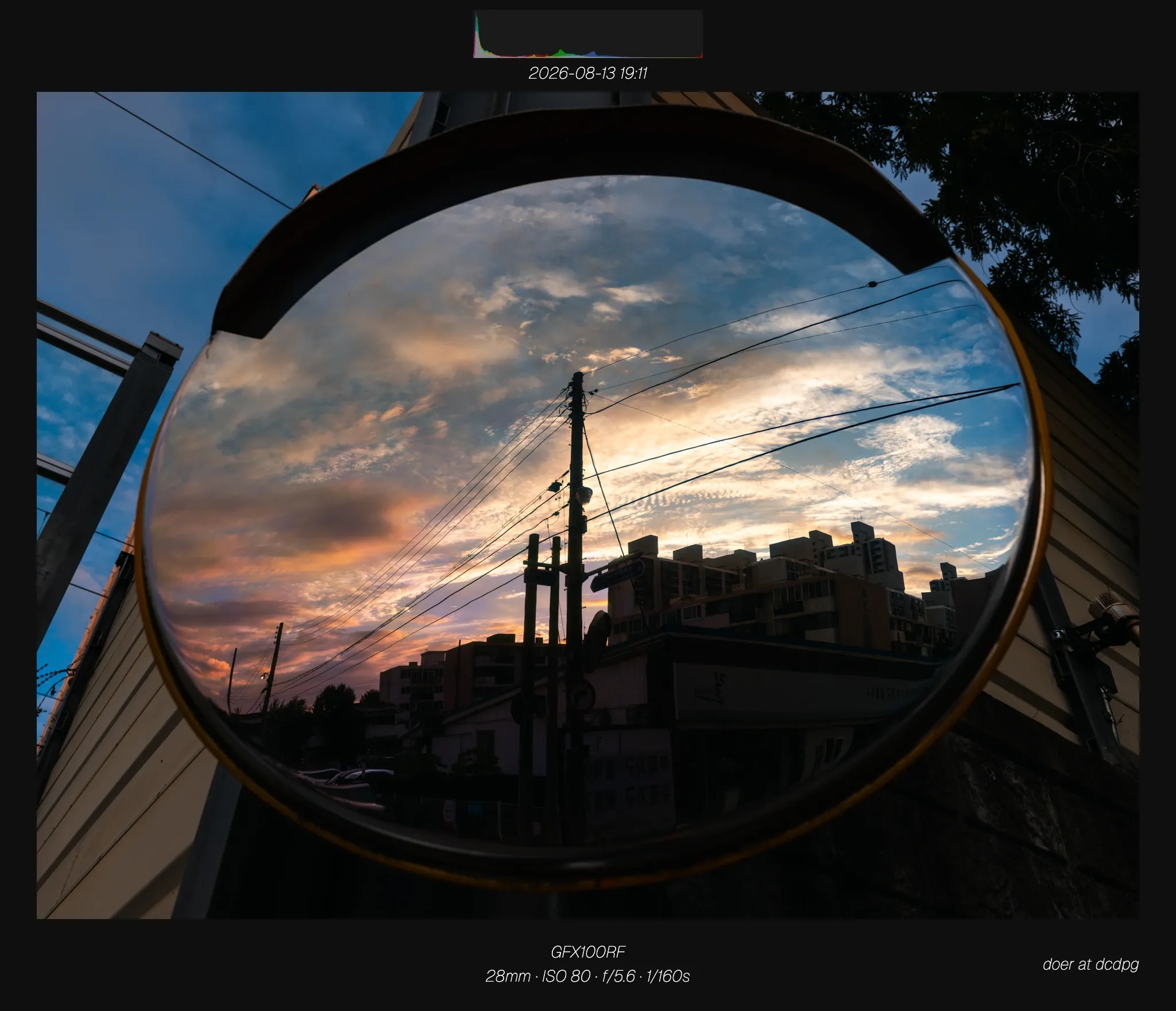 129ae200b48369ff20a8d3b706f11a39fd565492f78aebab81