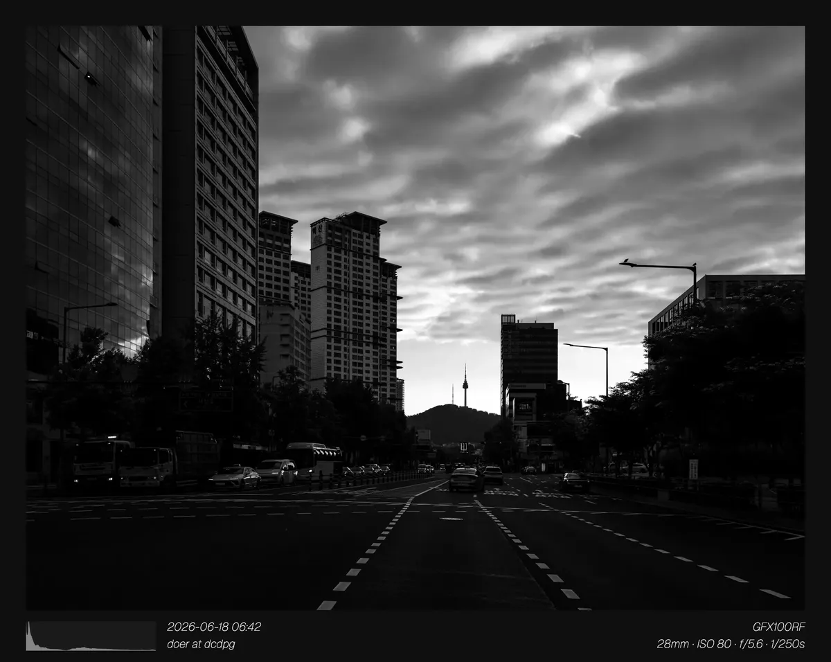129ae200b5836cf420a8d3b706f11a3980320776897bfb43fb