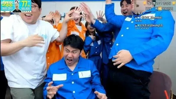 24bfef28e0c56aeb3cef84e346867665953229e66aa3150671f3f725bc89814d5356b4a0a8368fd5f42f