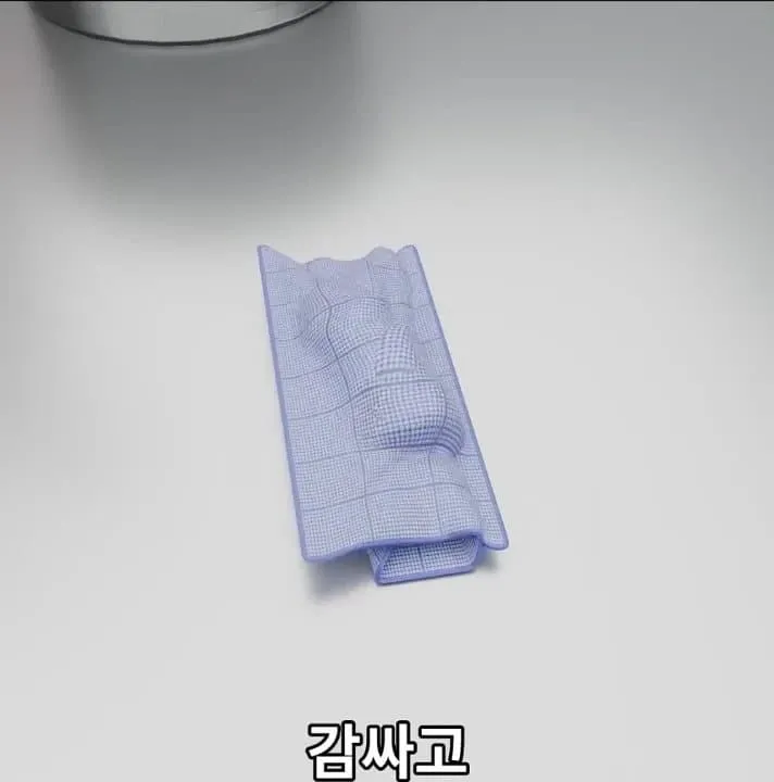 06a8c817c39a69f527f1dca511f11a3923f81e27ddc230f8